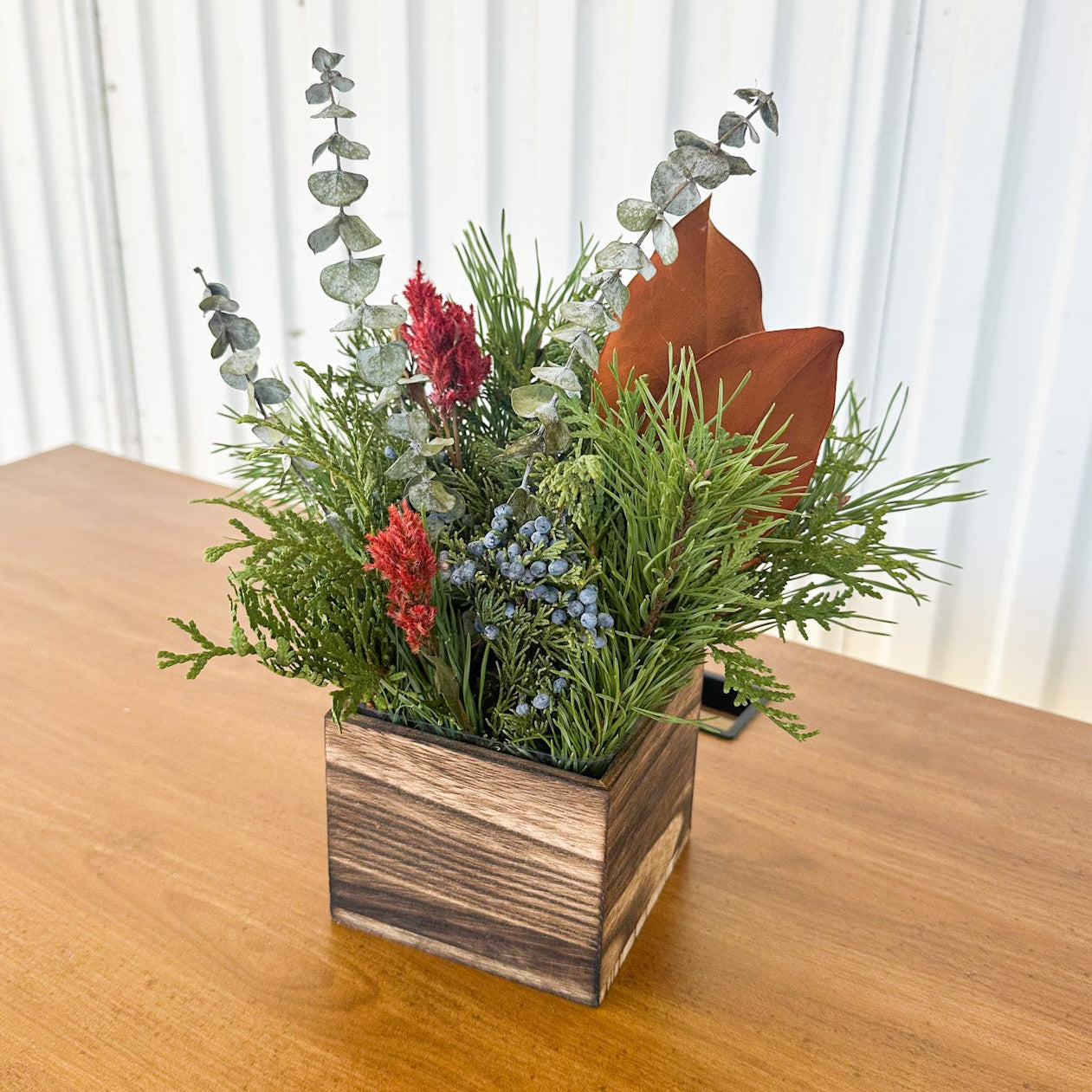 Classic Christmas Arrangement- Mini